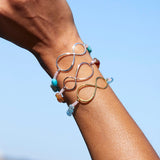 Infinity Stretcharmband „Vertraue“ mit Aquamarin, Gold