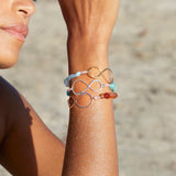 Infinity Stretcharmband „Vertraue“ mit Aquamarin, Gold