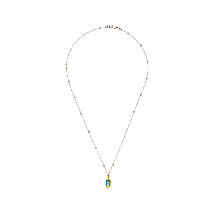 Aquamarin Kette mit echtem Edelstein an silberne Halskette.