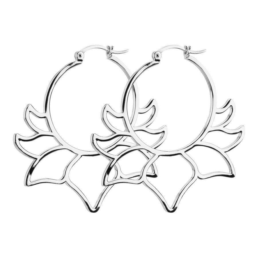 Lotus Ohrringe aus 925er Silber.