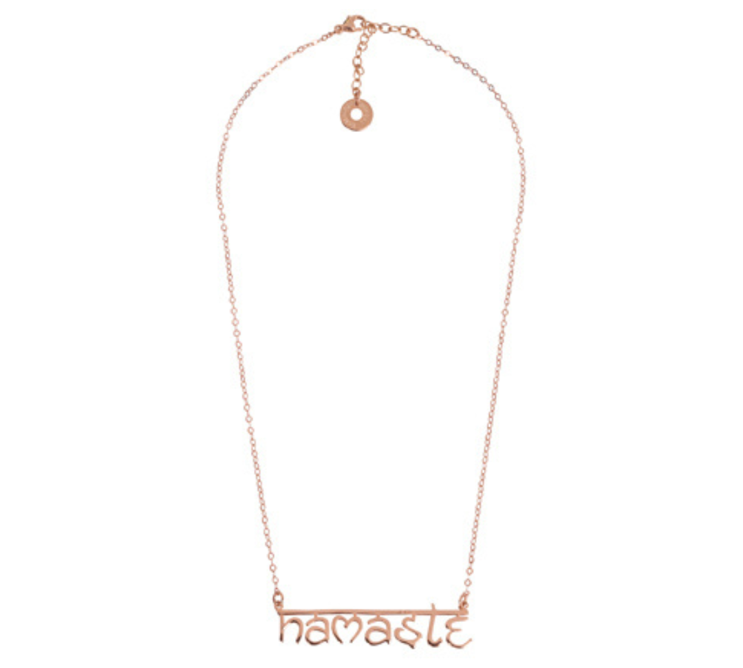 Namsté Kette 925 Silber rosévergoldet mit kraftvollem Schriftzug. Längenverstellbare Halskette. 42 cm und 5 cm.