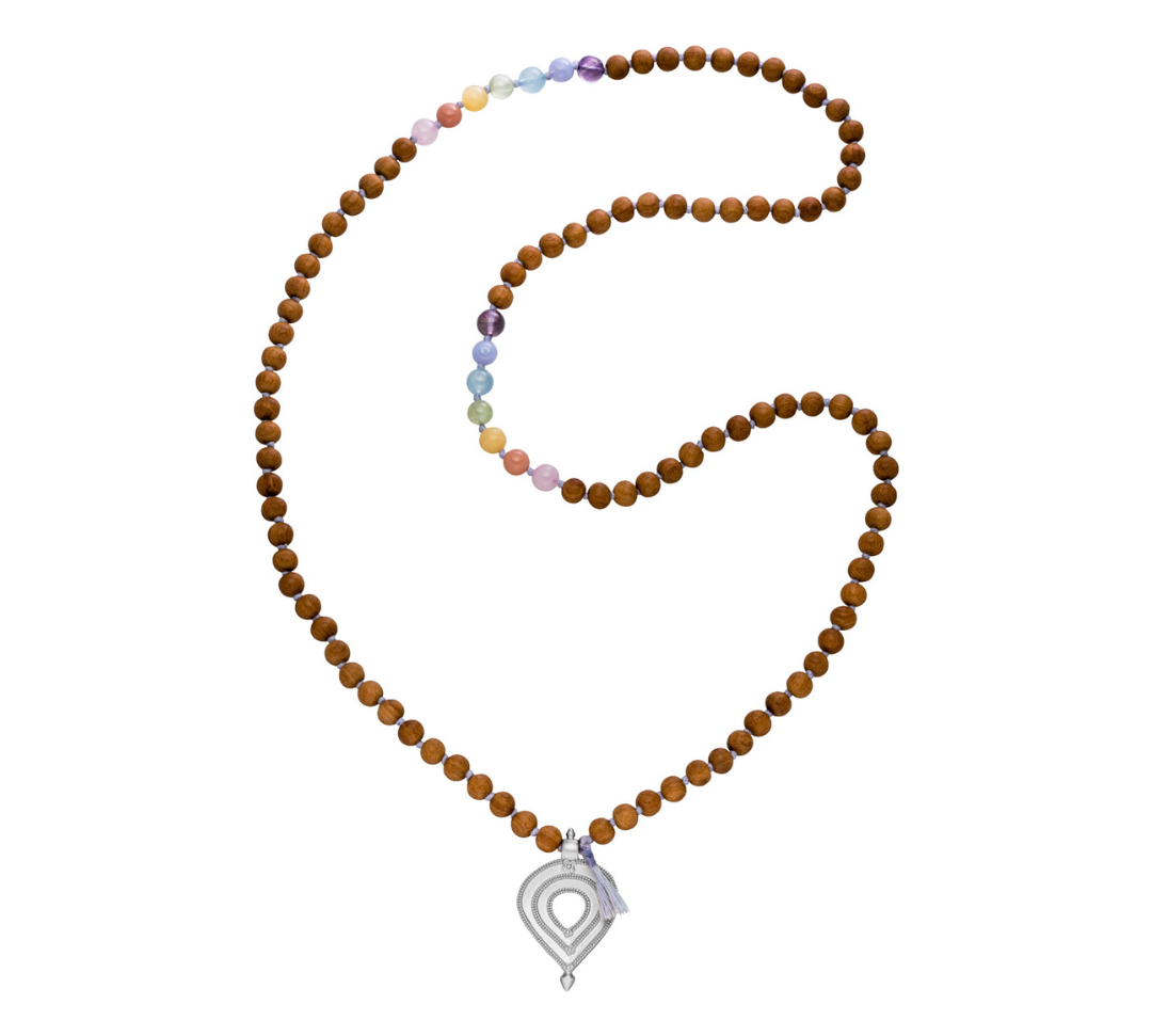 Mala Kette aus Sandelholz Perlen und 7 Chakra Edelsteinen mit hochwertigem 925er Silber herz