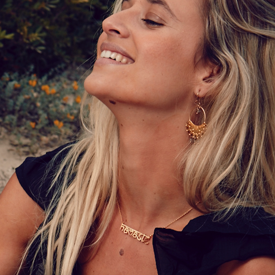 Namaste Stilteketting "Sanskriet", Goud