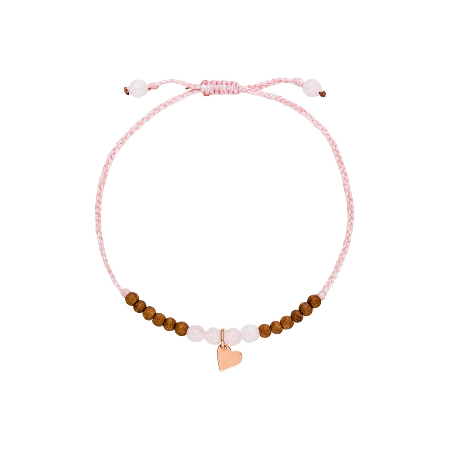 Herz Armband mit Sandelholz, geschliffenen Rosenquarz Perlen und ein rosévergoldetes Herz aus 925 Silber.