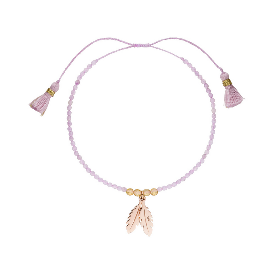 Edelstein Armband mit gelbem Citrin und lila Lavenelquarz mit zwei Feder als Yoga Schmuck.